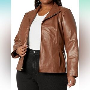 Elegant Cole Haan Leather Jacket in Rich Caramel-Brown